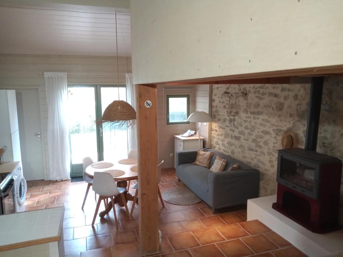 Au Repos Villa Treziers Екстериор снимка